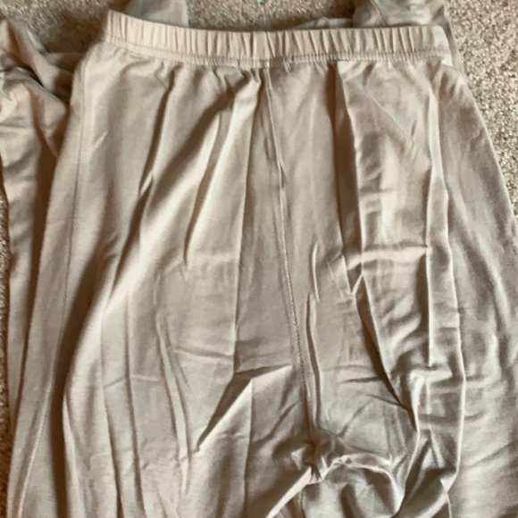 PrettyLittleThing stone stretchy flare pants - Picture 7 of 7